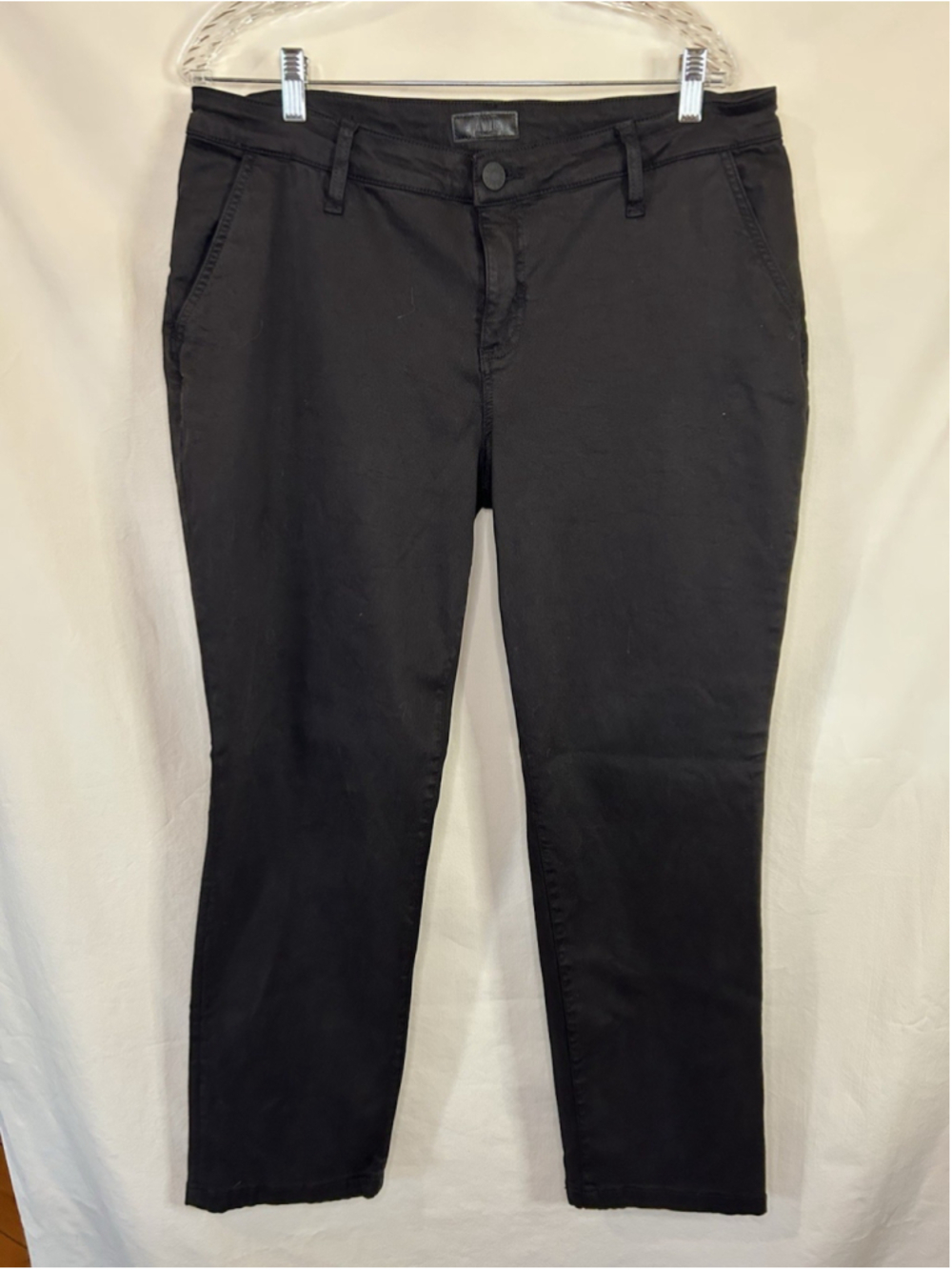 Kut from the Kloth Catherine Ankle Straight Leg Black Jeans Size 16 Mid rise EUC